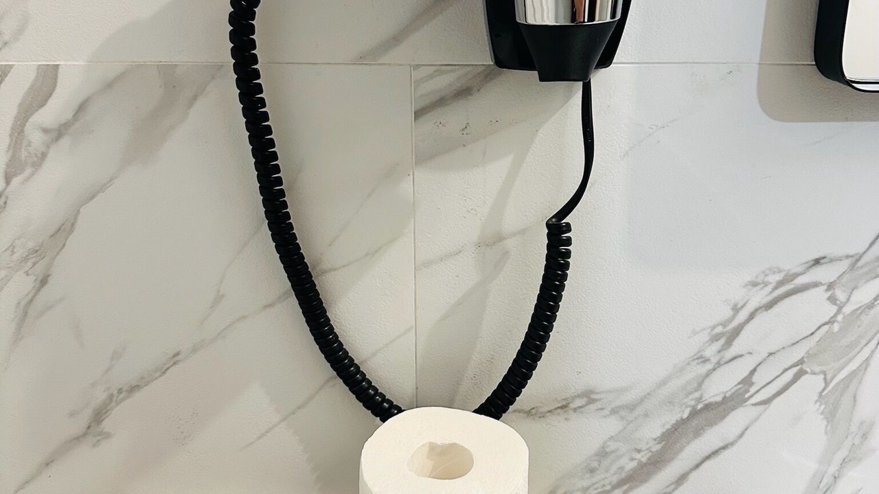 Photo of Bathroom in Dierrey-Saint-Pierre
