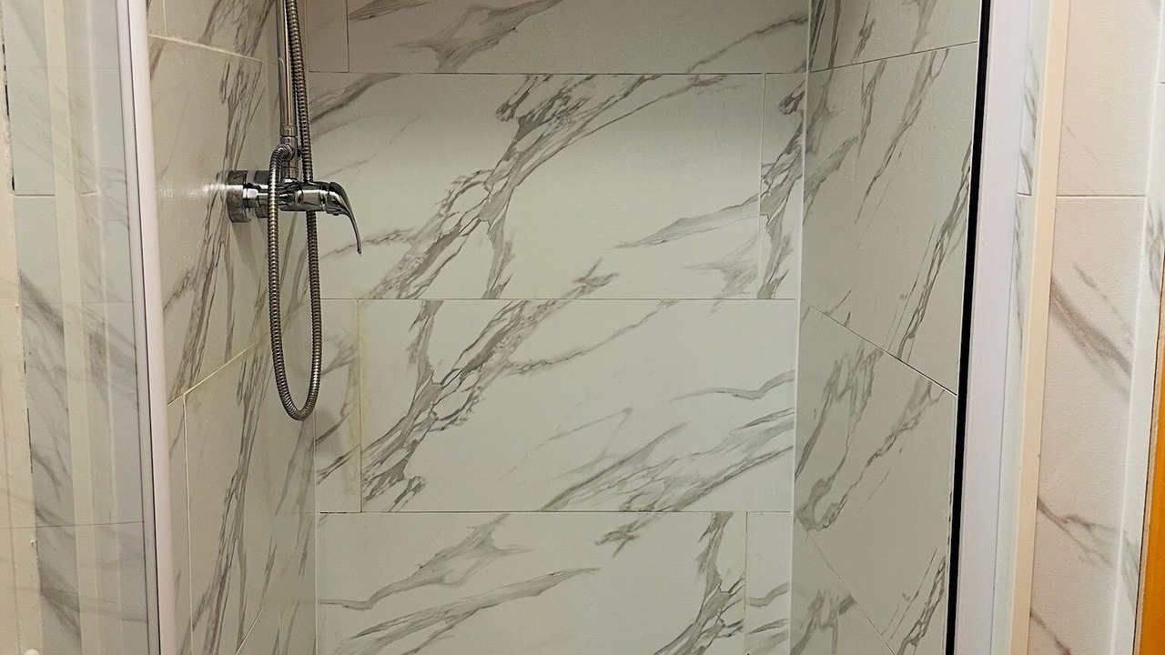 Photo of Bathroom in Dierrey-Saint-Pierre