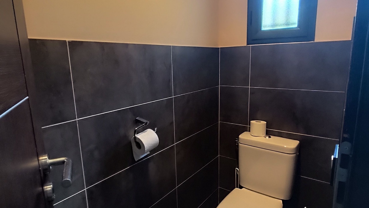 Photo of Bathroom in Buros