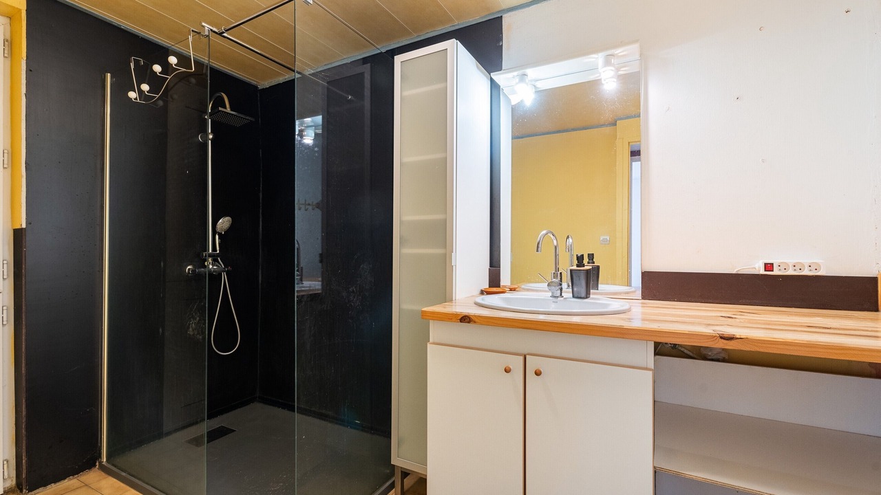 Photo of Bathroom in Broons