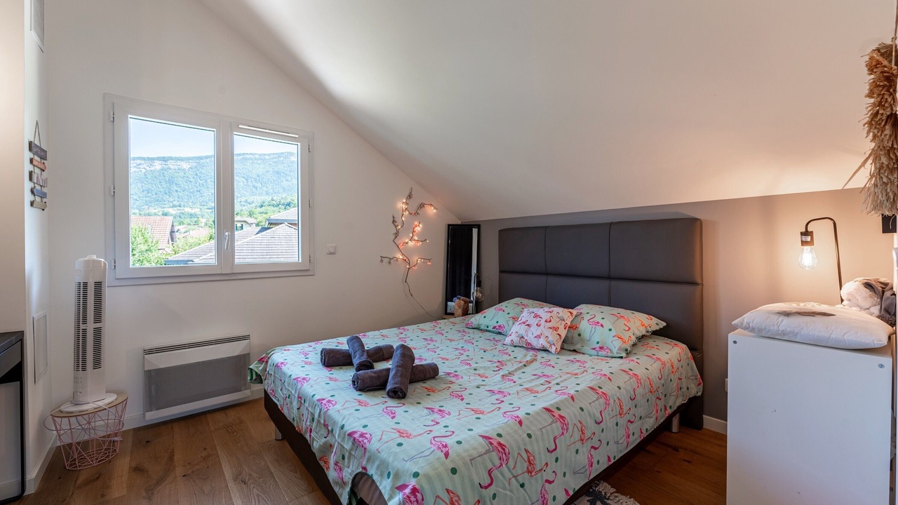 Photo of Bedroom in Saint-Jorioz