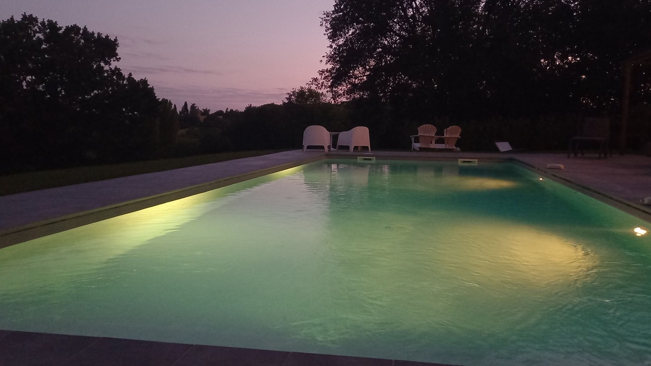 Photo of Outdoor in Courties