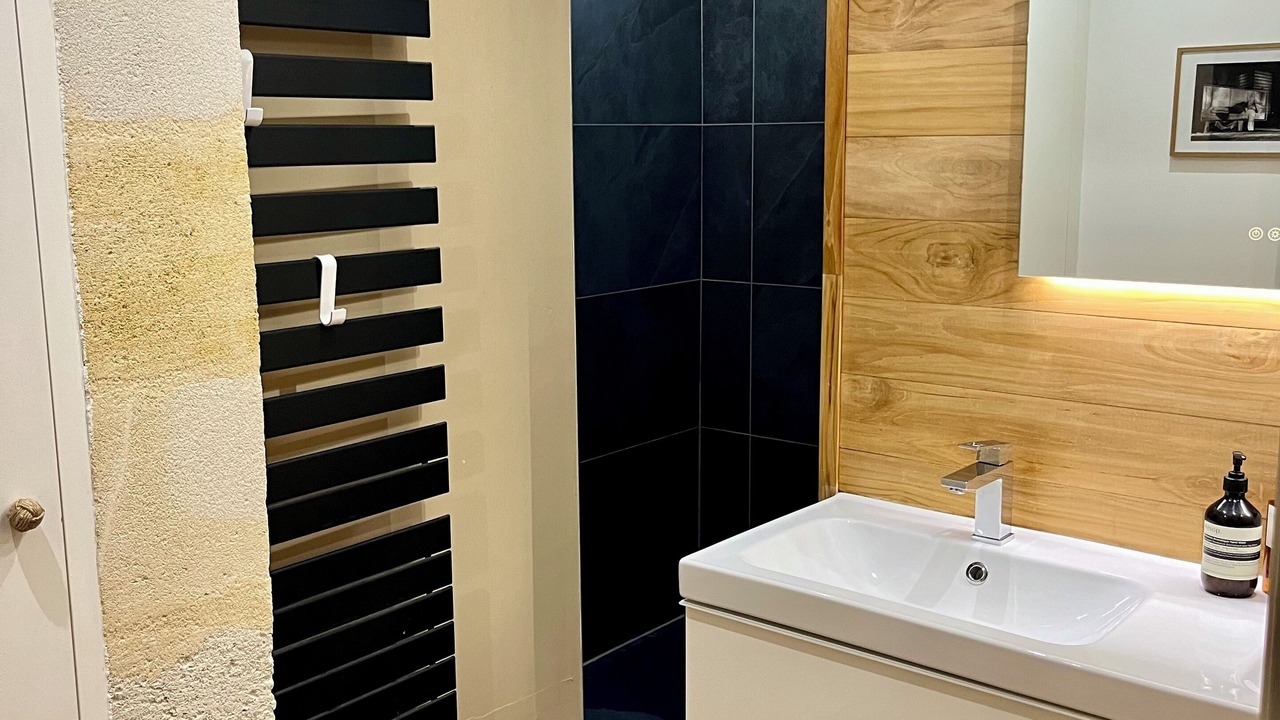 Photo of Bathroom in Saint Seurin - Fondaudege