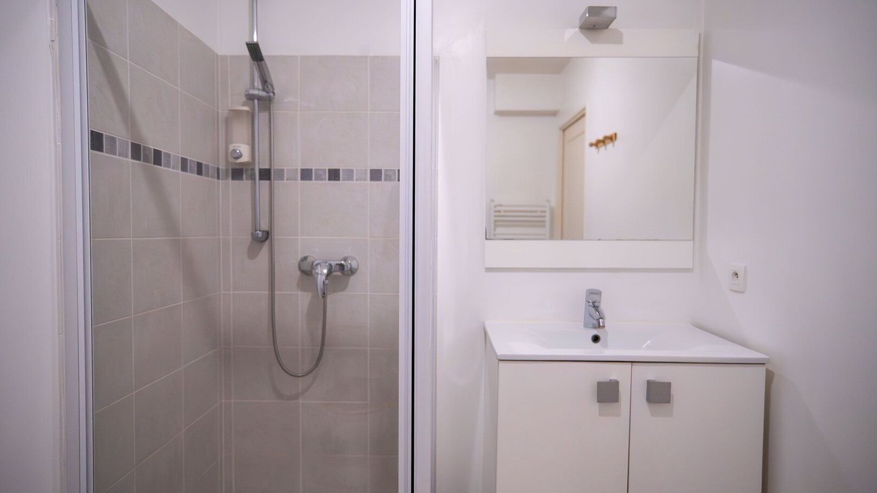 Photo of Bathroom in Saint-Roch