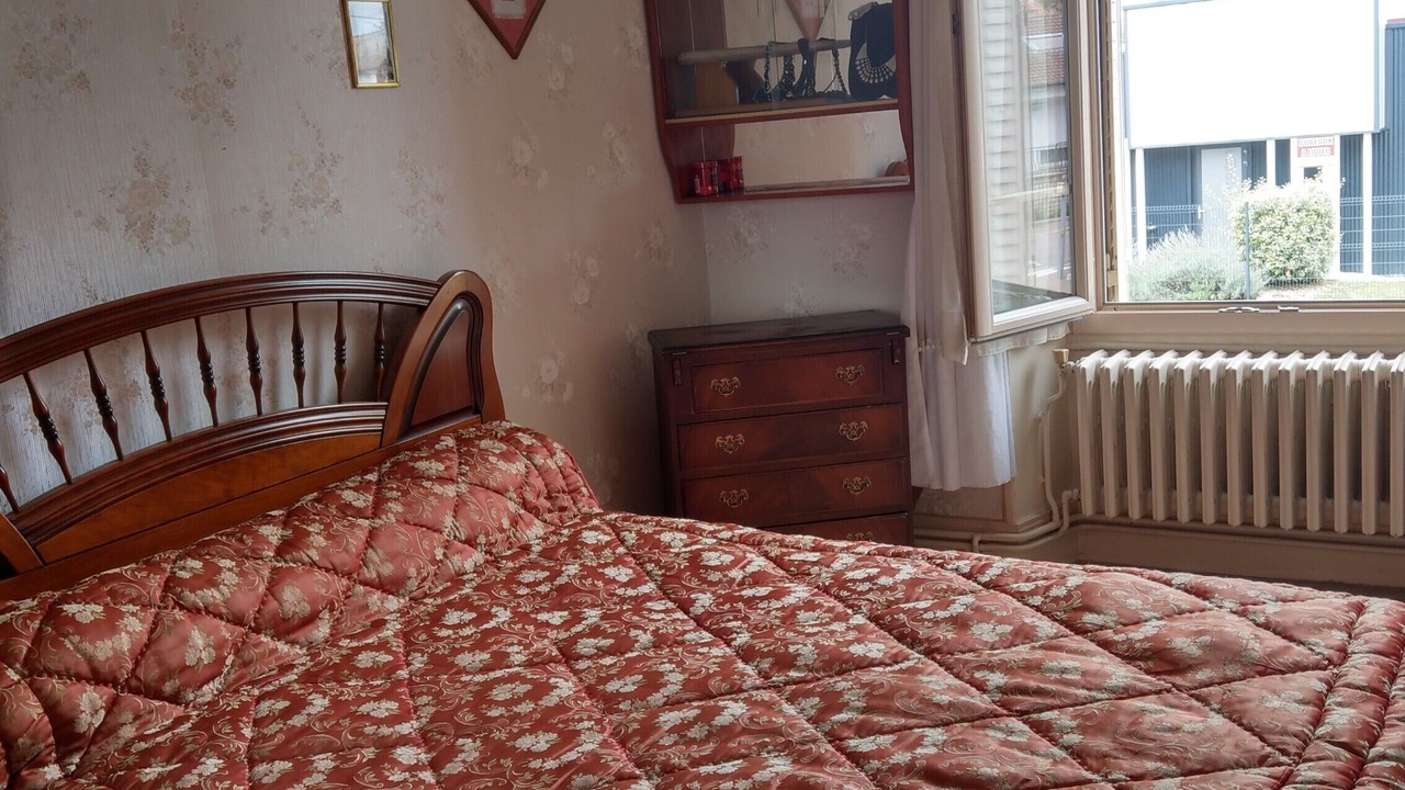 Photo of Bedroom in Romilly-sur-Seine