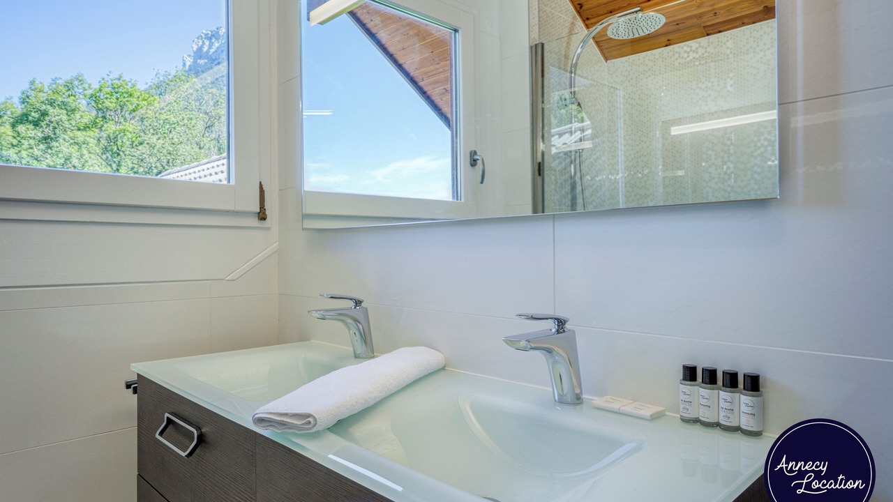 Photo of Bathroom in Rovagny