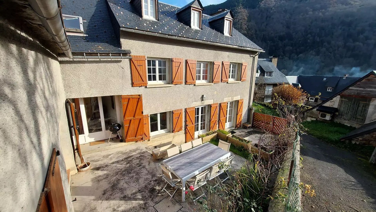 Photo of Outdoor in Avajan