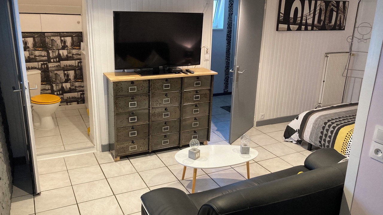 Photo of Bedroom in Frouard