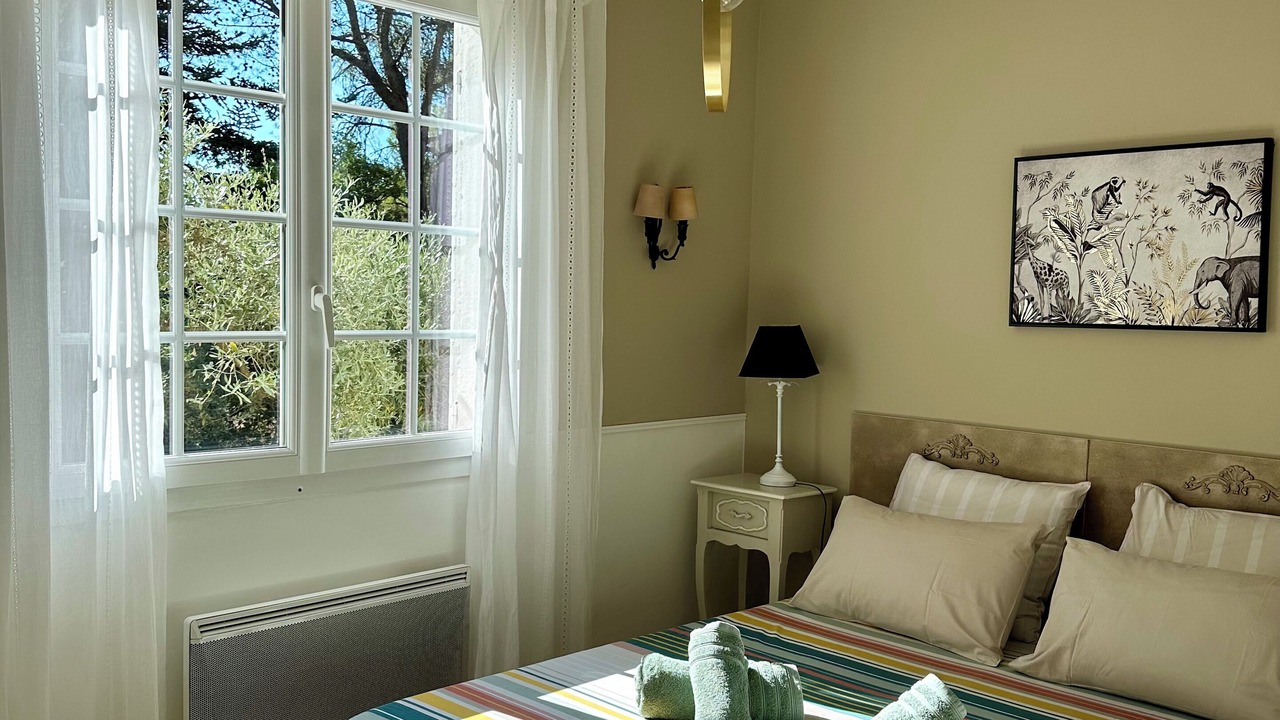 Photo of Bedroom in Rougiers