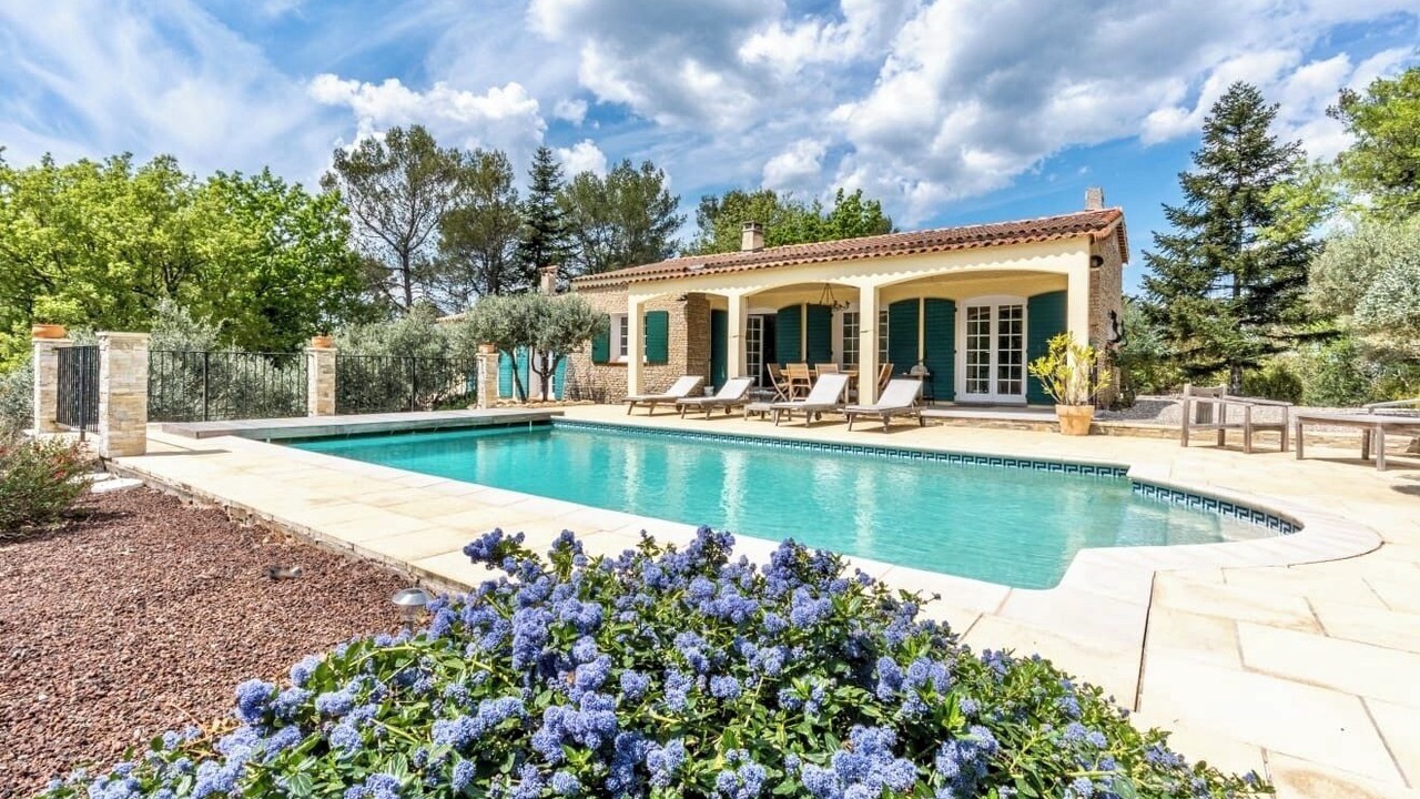 Photo of Outdoor in Rougiers