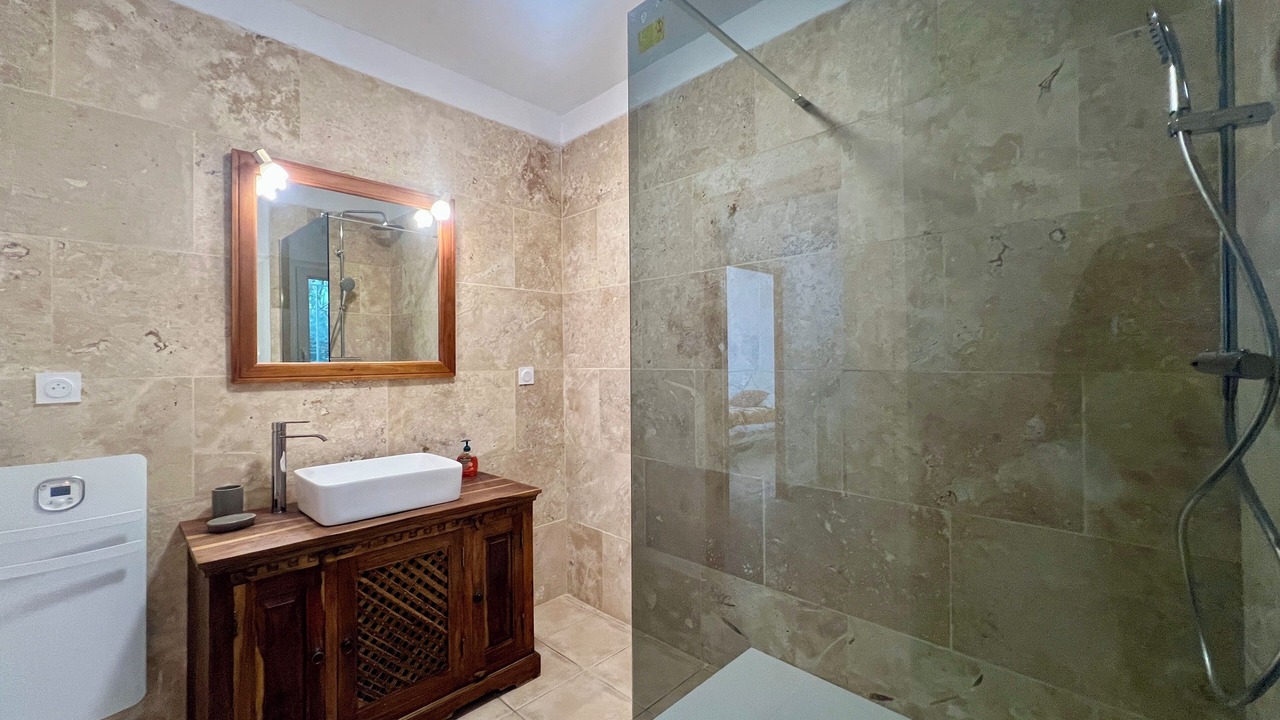 Photo of Bathroom in Saint-Alexandre