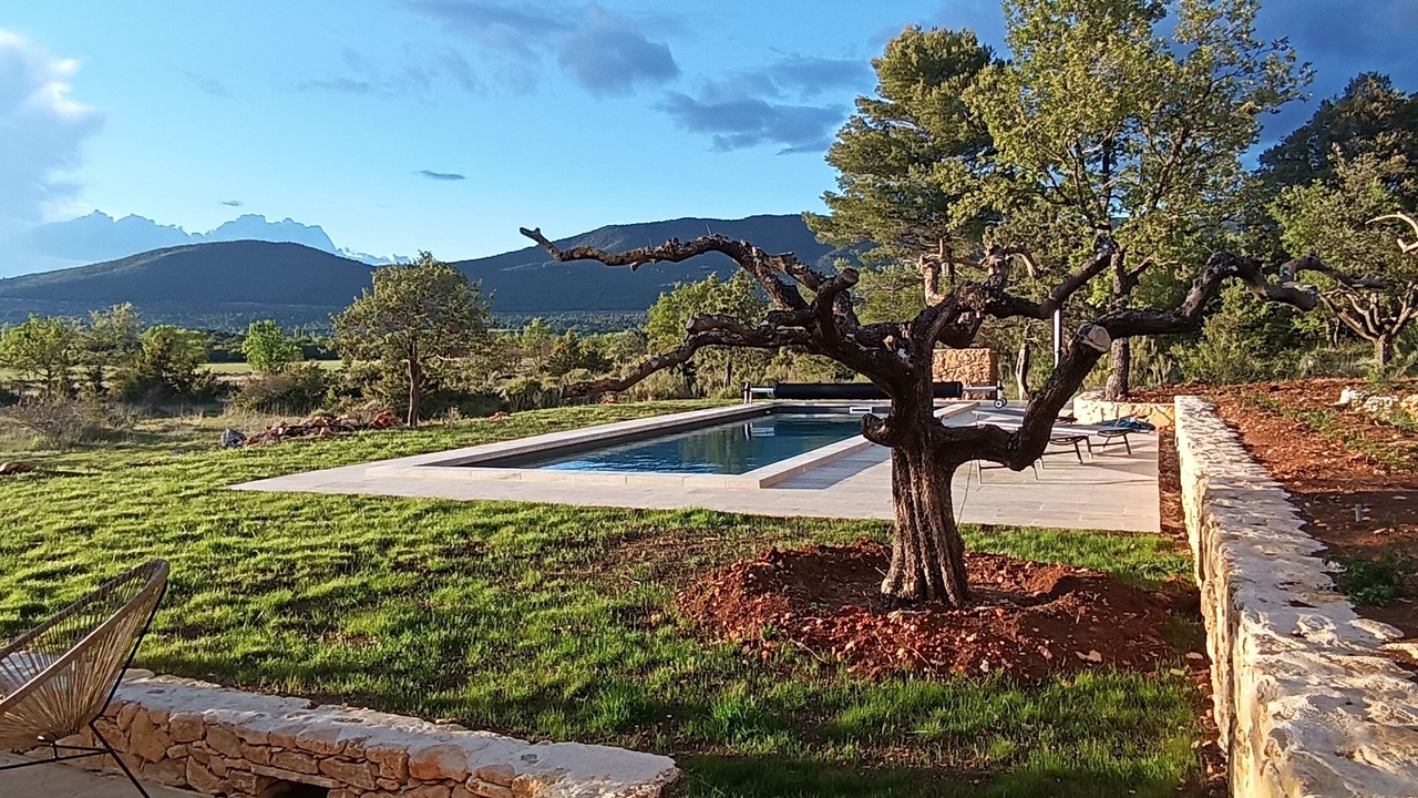Photo of Outdoor in Ampus