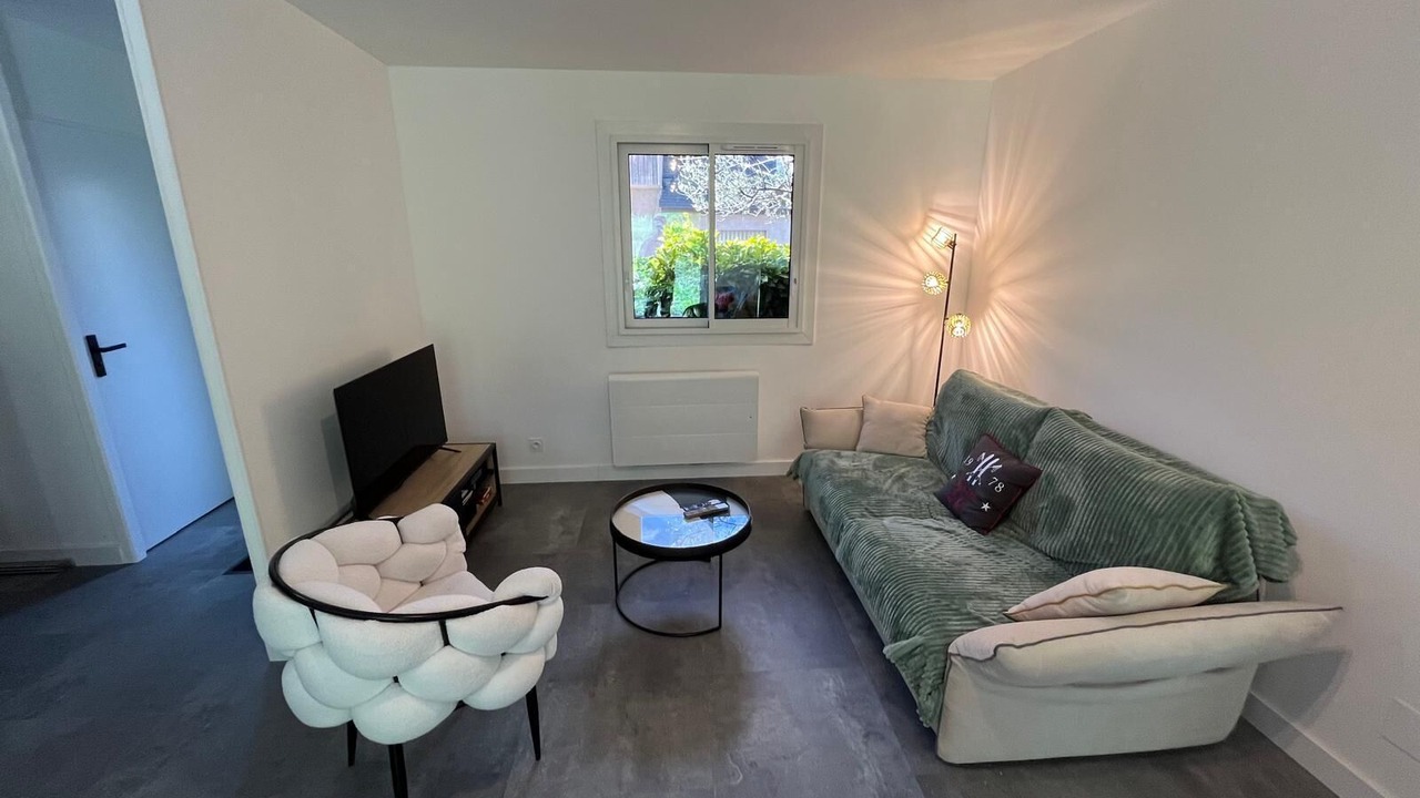 Photo of Livingroom in Esquieze-Sere