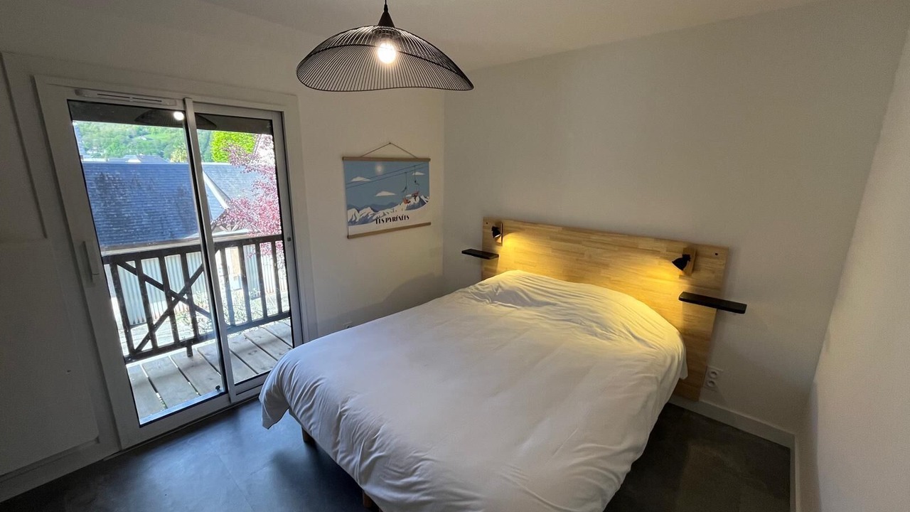 Photo of Bedroom in Esquieze-Sere