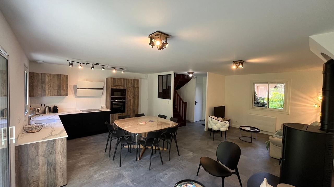 Photo of Livingroom in Esquieze-Sere