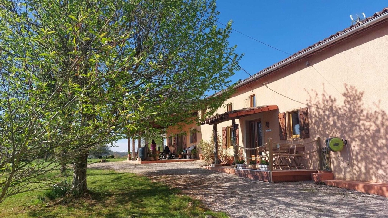 Photo of Outdoor in Monties