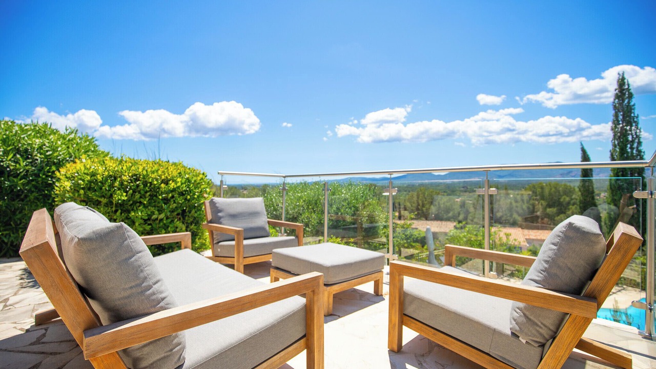 Photo of Patio Balcony in La Bouverie