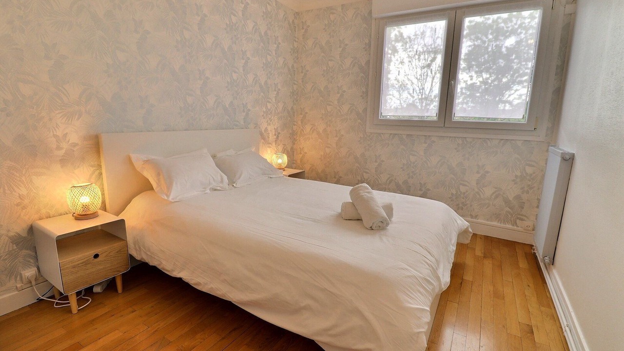 Photo of Bedroom in Troyes