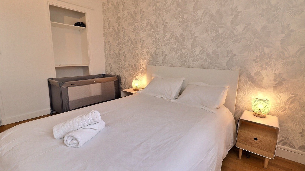 Photo of Bedroom in Troyes