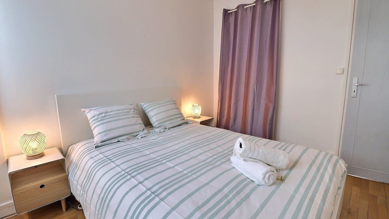 Photo of Bedroom in Troyes