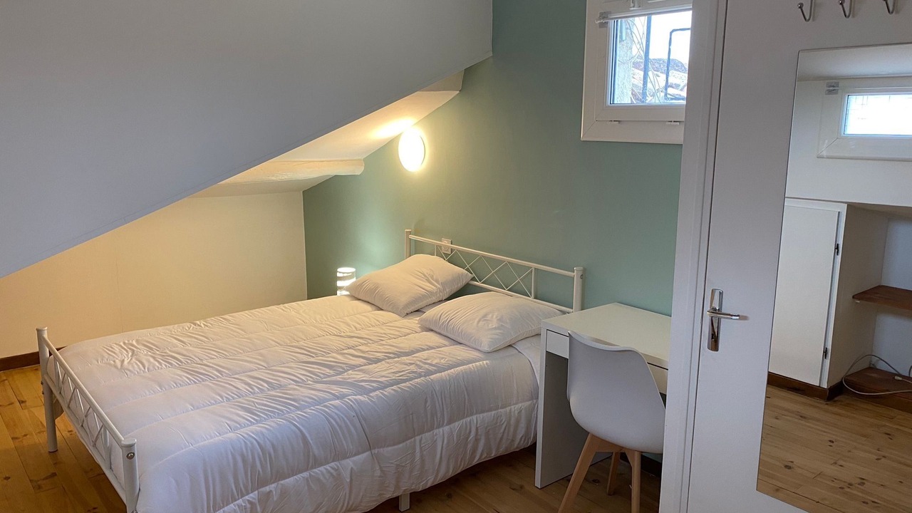 Photo of Bedroom in Faubourg