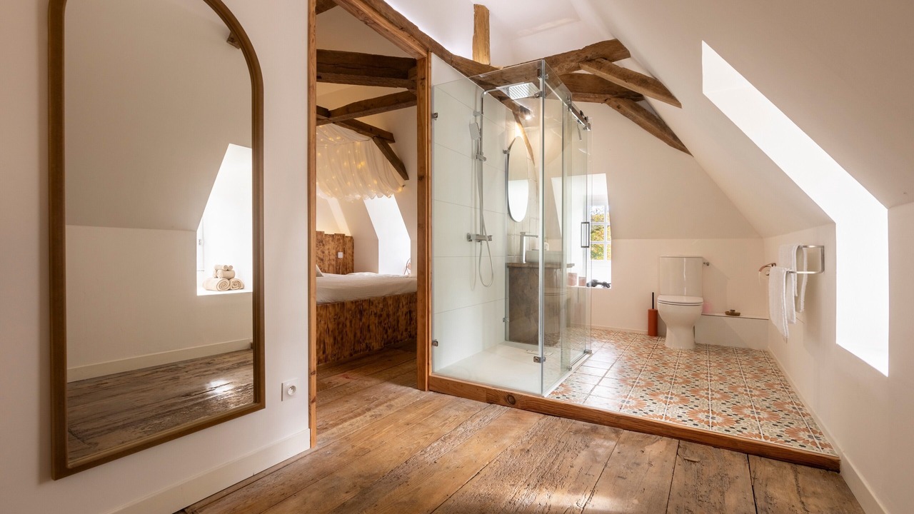Photo of Bathroom in Anoye