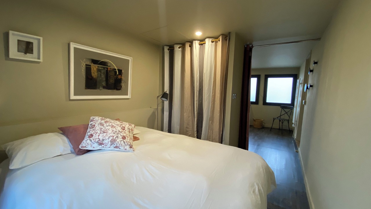 Photo of Bedroom in Pleslin-Trigavou