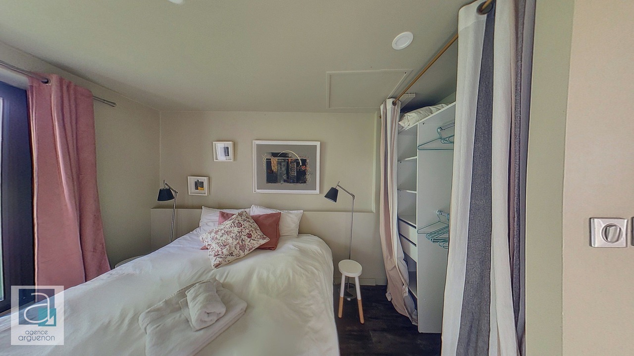 Photo of Bedroom in Pleslin-Trigavou