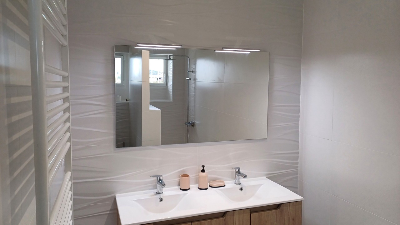 Photo of Bathroom in Asson