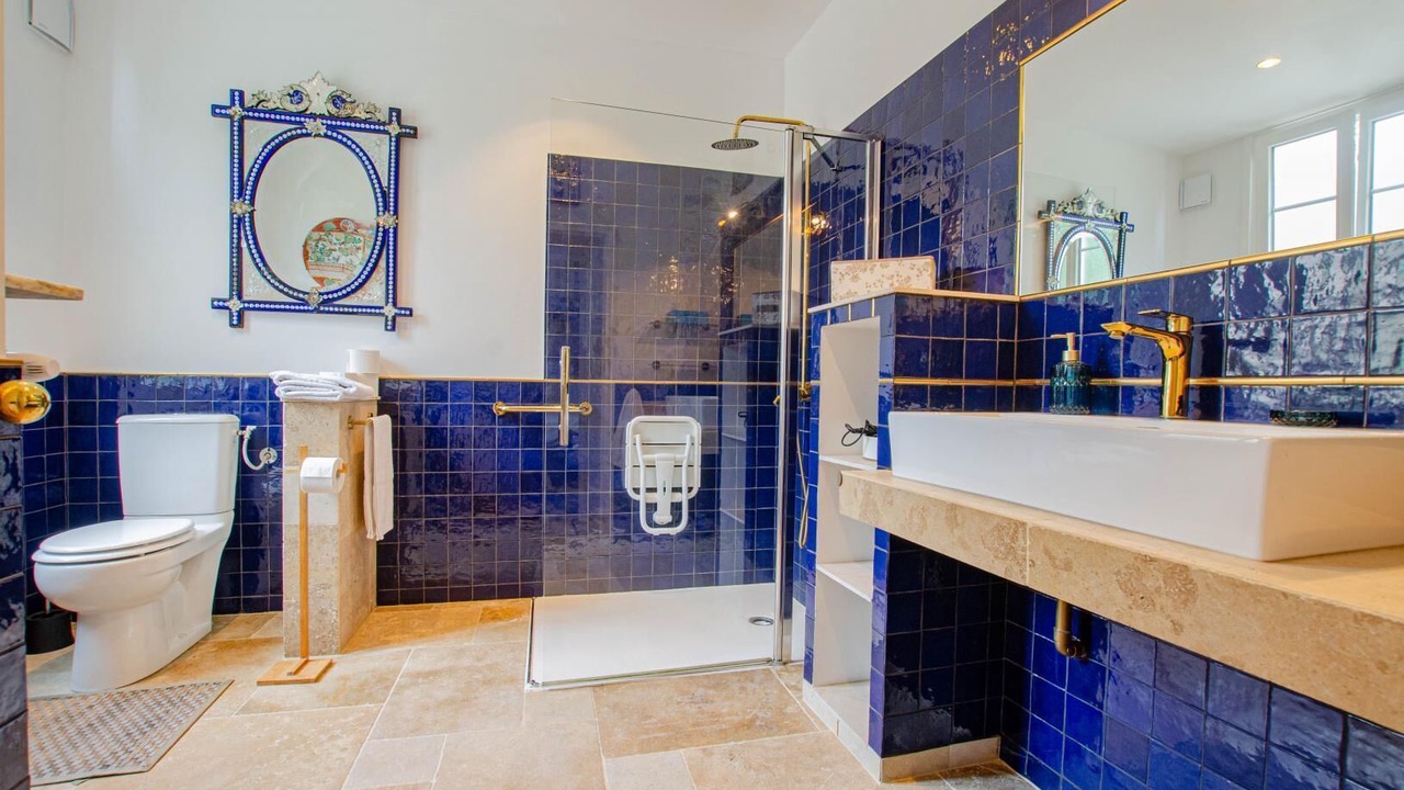 Photo of Bathroom in Piney