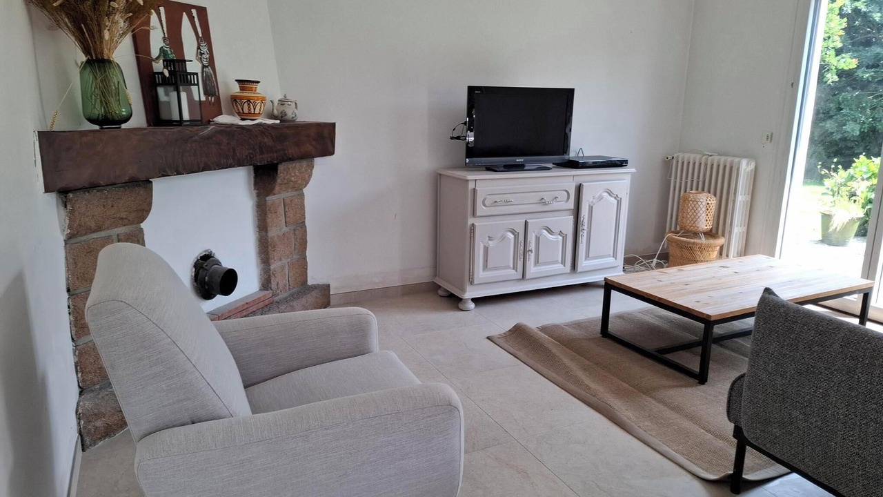 Photo of Livingroom in Rospez