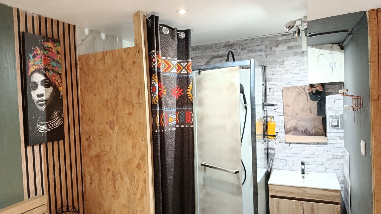 Photo of Bathroom in Butteaux