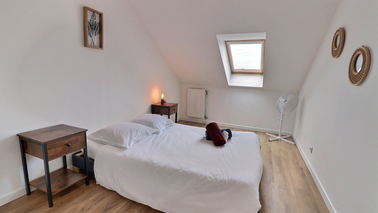 Photo of Bedroom in Troyes