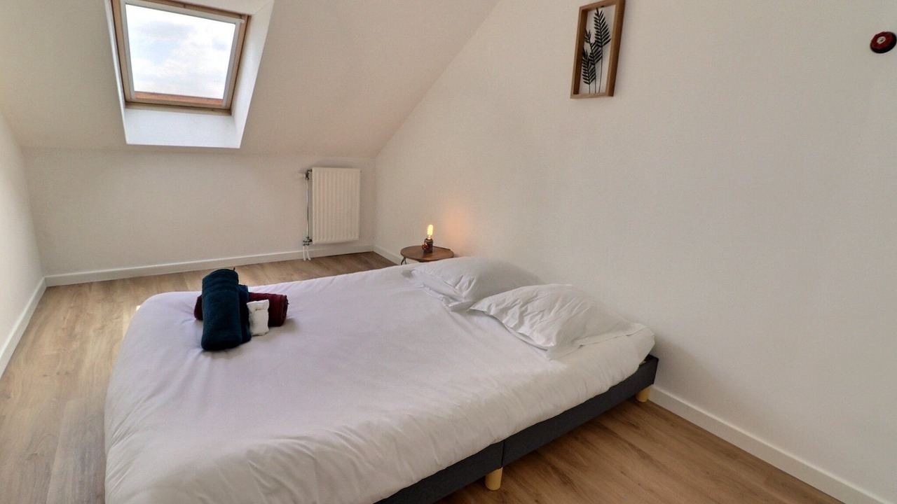 Photo of Bedroom in Troyes