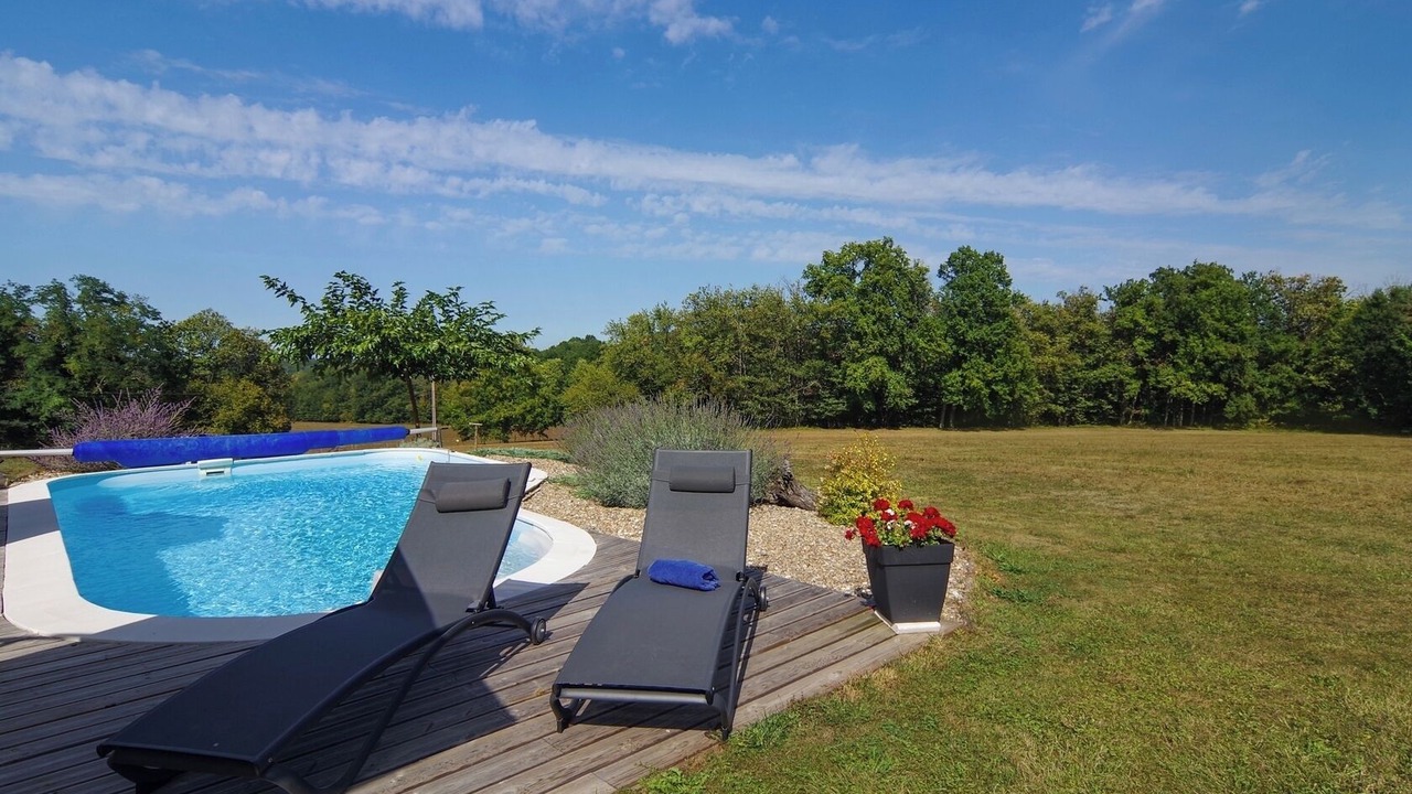 Photo of Outdoor in Saint-Geyrac