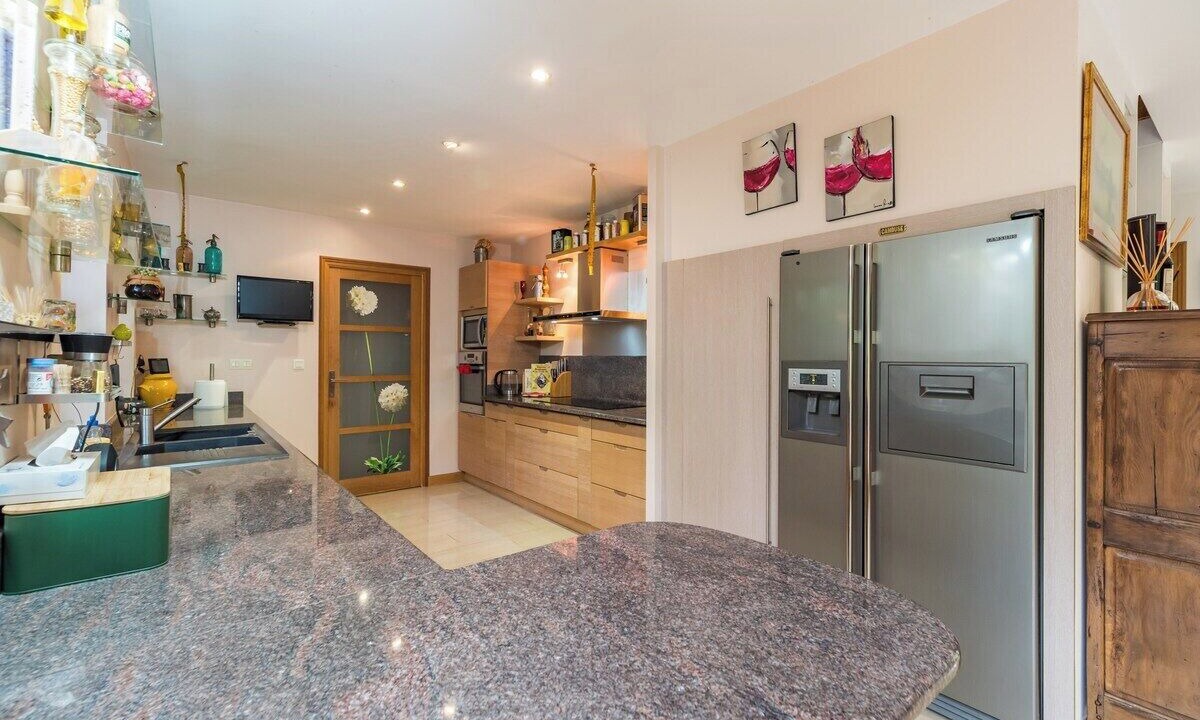 Photo of Kitchen in Saint-Adrien