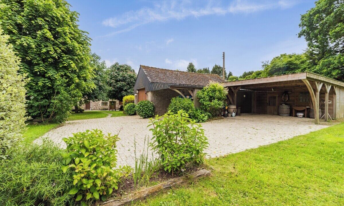 Photo of Outdoor in Saint-Adrien