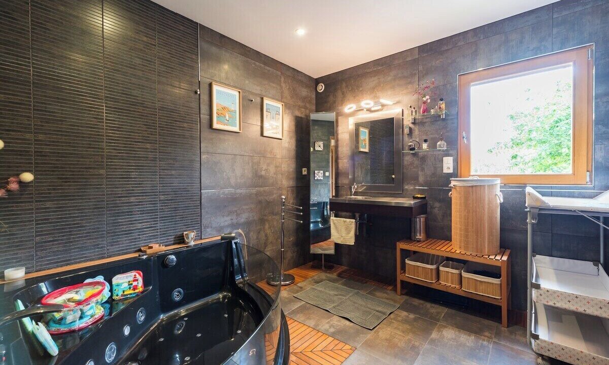 Photo of Bathroom in Saint-Adrien