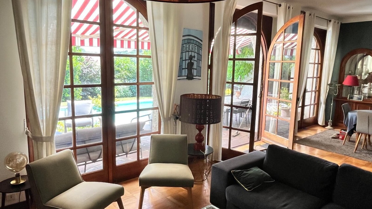 Photo of Livingroom in Billere