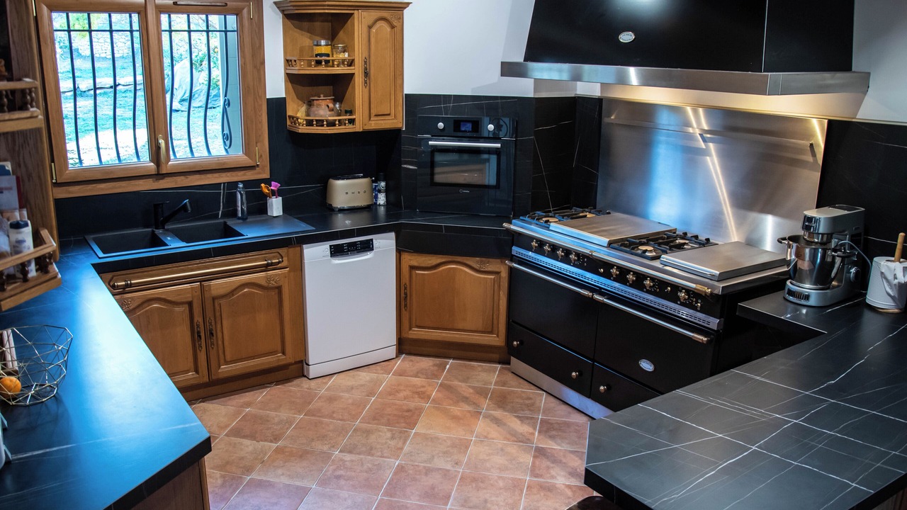 Photo of Kitchen in La Cadiere-d'Azur
