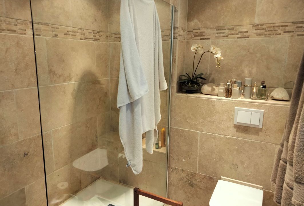 Photo of Bathroom in Collobrieres