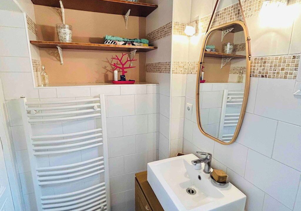 Photo of Bathroom in Cernay