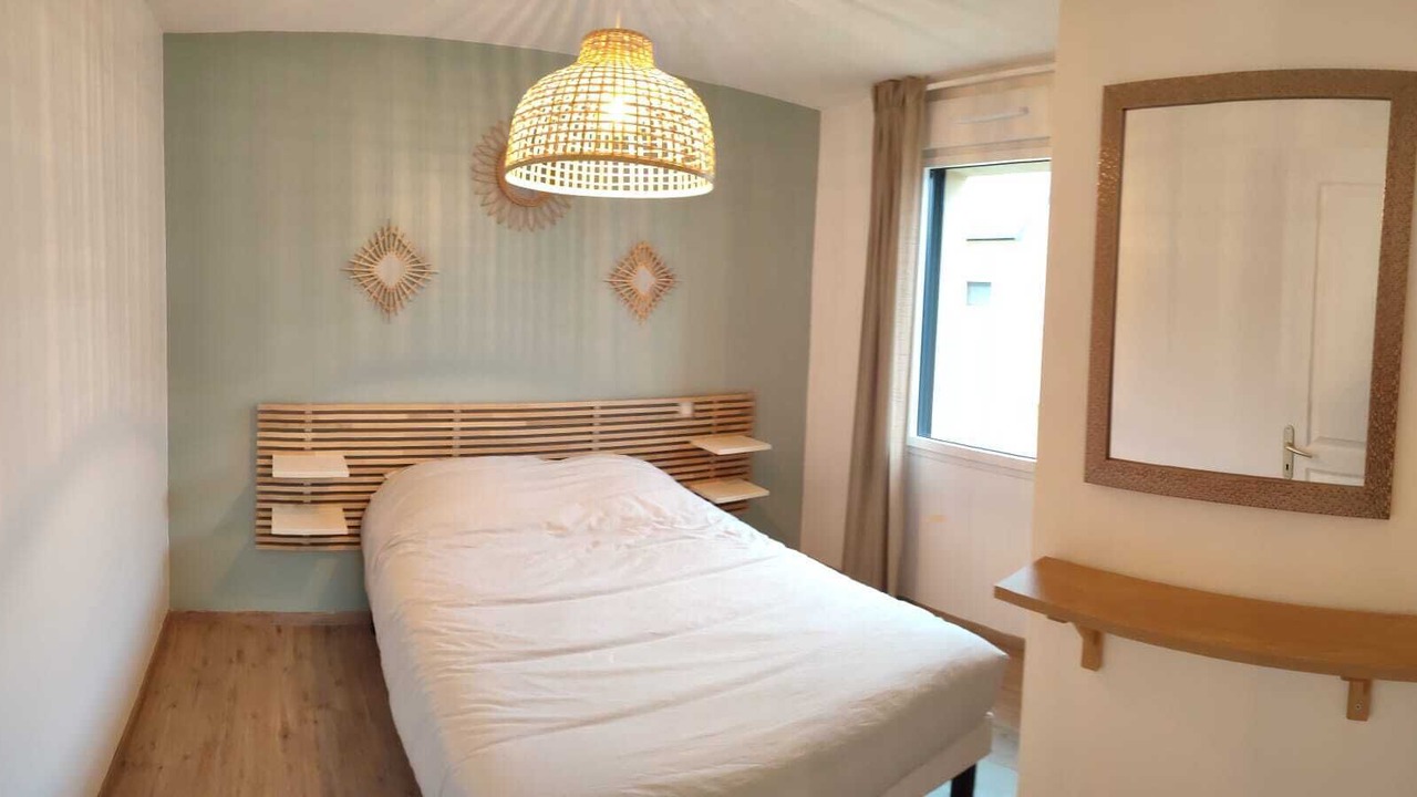 Photo of Bedroom in Caouennec-Lanvezeac