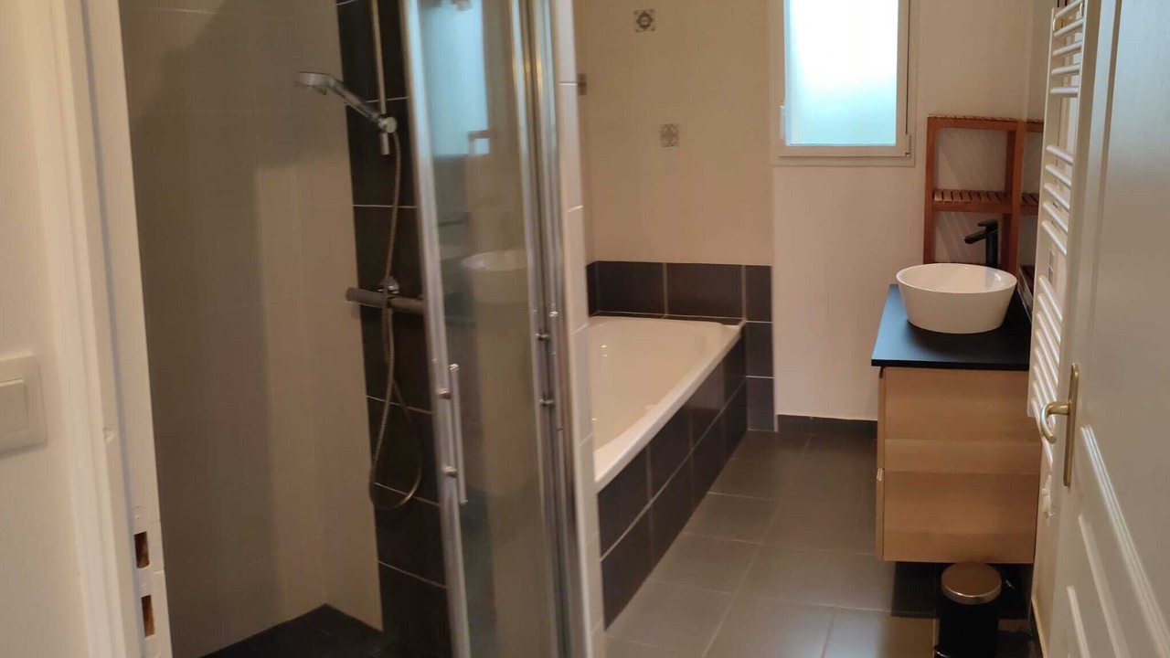 Photo of Bathroom in Caouennec-Lanvezeac