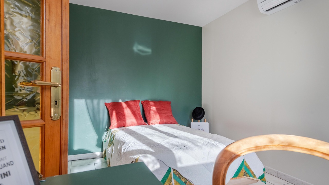 Photo of Bedroom in Sud