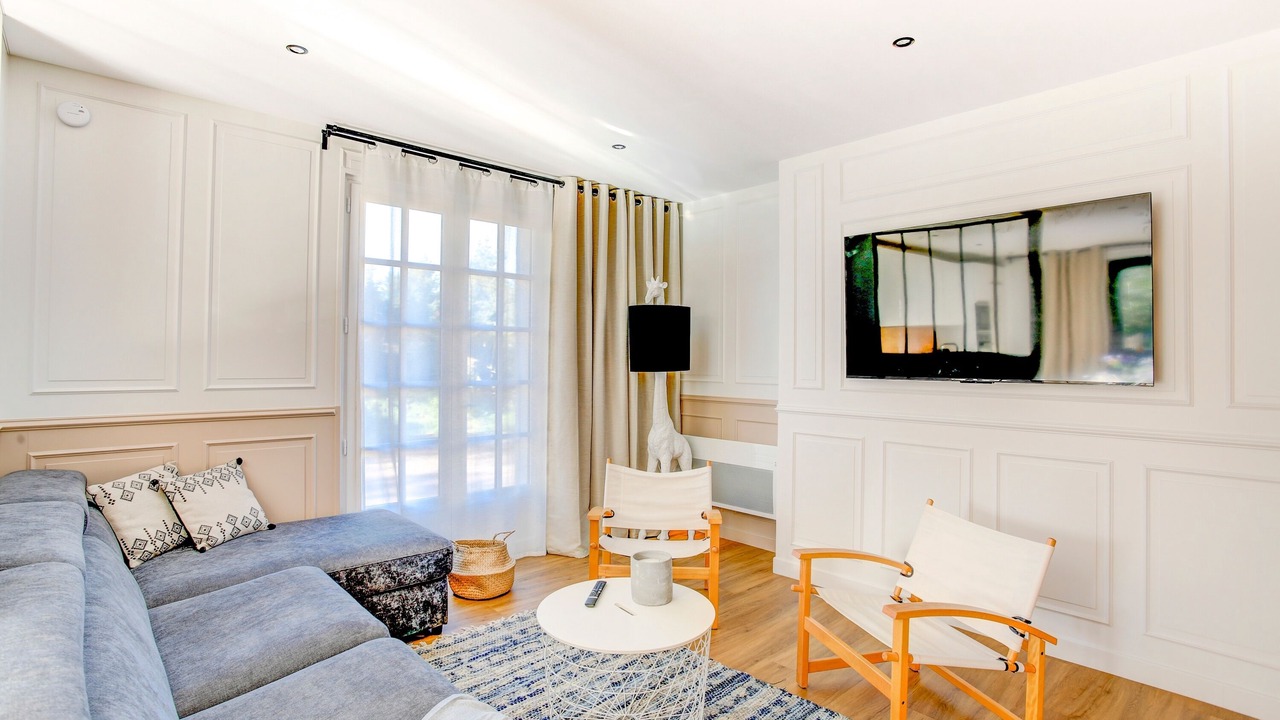 Photo of Livingroom in Sables-d'Or-les-Pins
