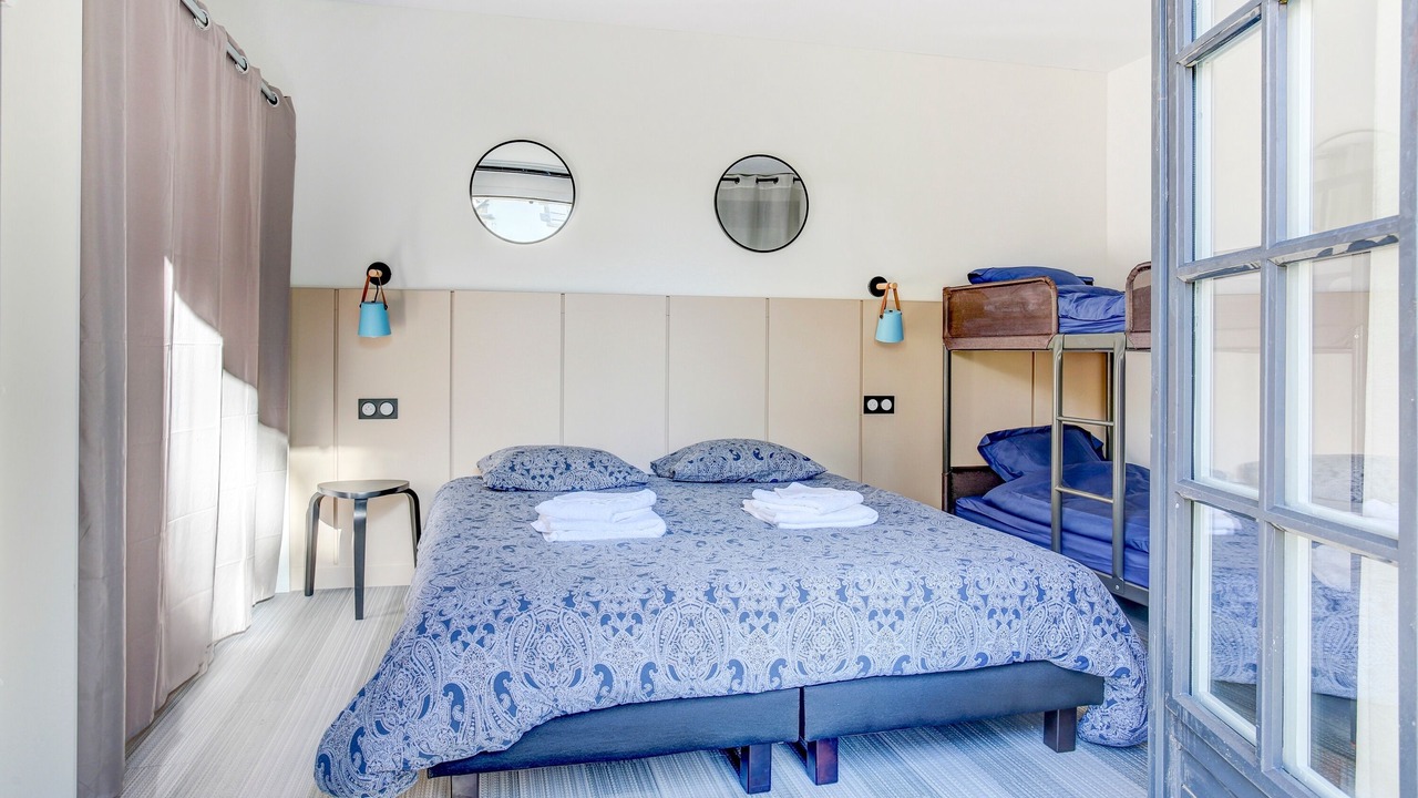 Photo of Bedroom in Sables-d'Or-les-Pins