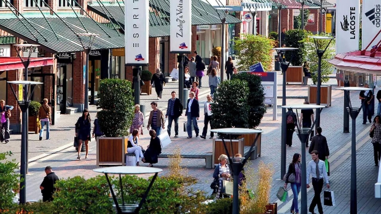 Photo of Others in Old Town