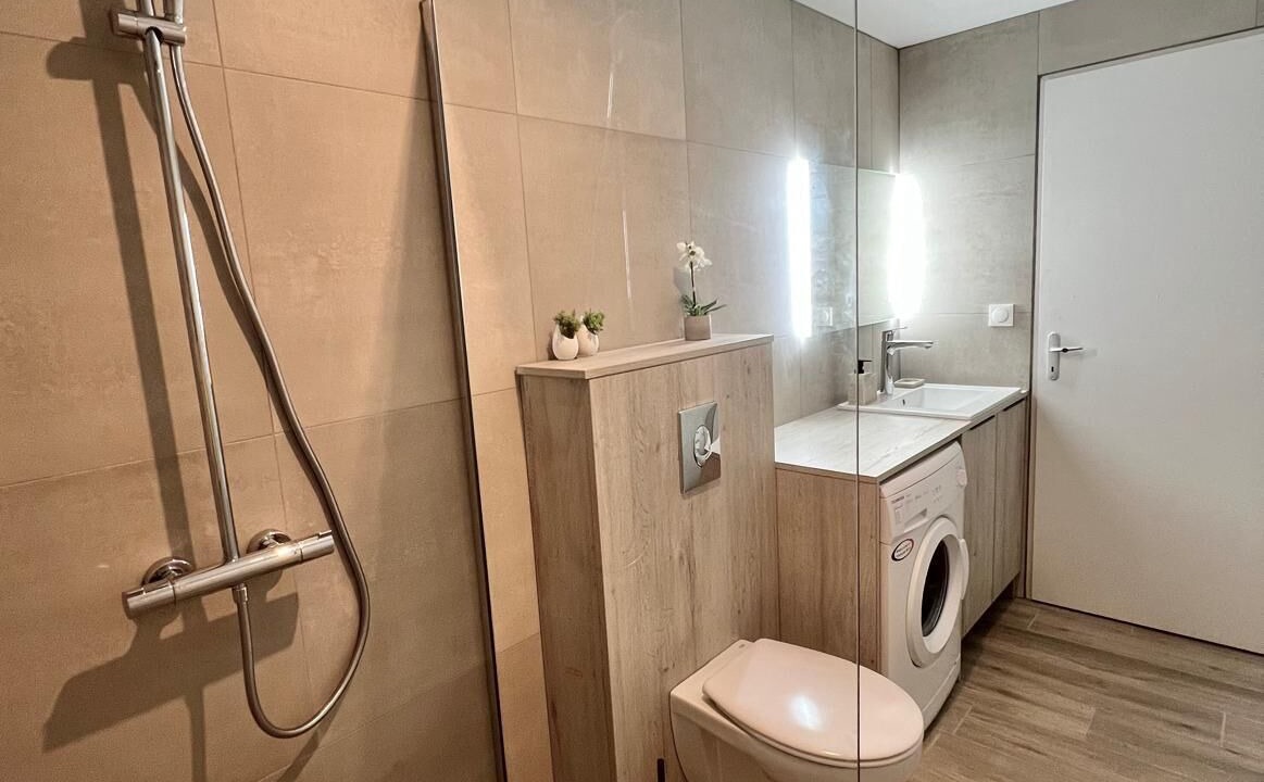 Photo of Bathroom in Etival-Clairefontaine