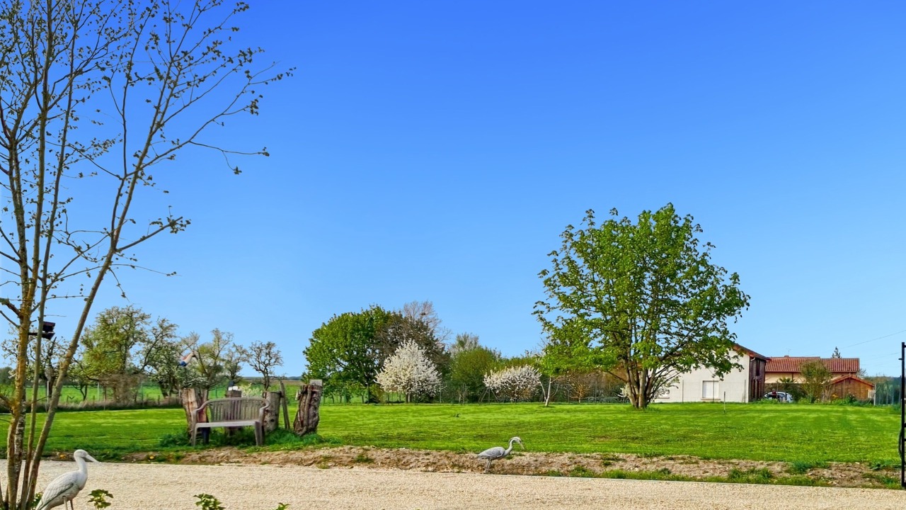 Photo of Others in Joncreuil